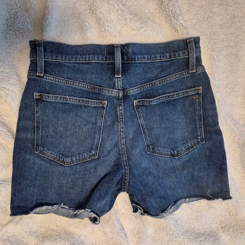Madewell High-Rise Denim Shorts Medium Wash Blue Frayed Hem Size 27